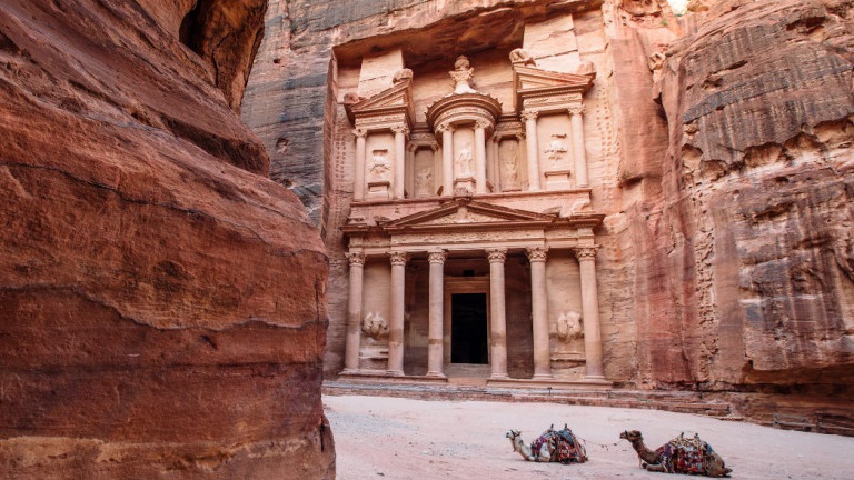 ONE-DAY PETRA TOUR FROM AQABA